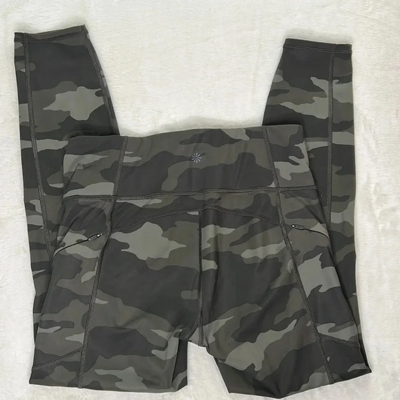 Athleta Camo Contender 7/8 Tight Size Small - Picture 7 of 9